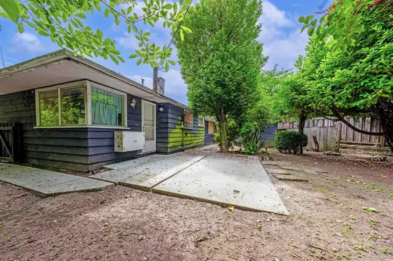 1116 Ridgewood Drive, North Vancouver For Sale - image 34