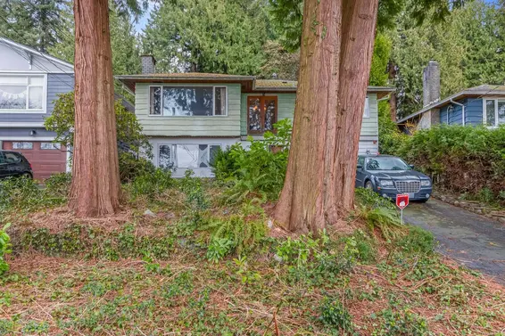 1928 Ridgeway Avenue, North Vancouver