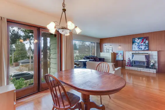 1928 Ridgeway Avenue, North Vancouver For Sale - image 11