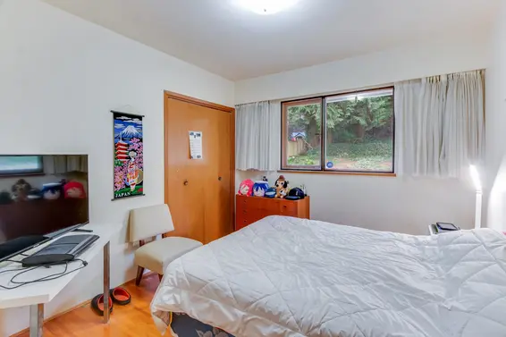 1928 Ridgeway Avenue, North Vancouver For Sale - image 13