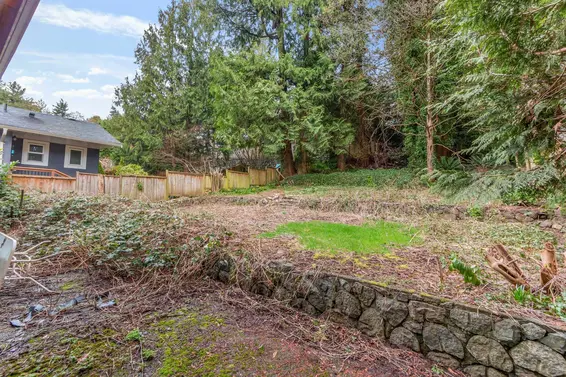 1928 Ridgeway Avenue, North Vancouver For Sale - image 22