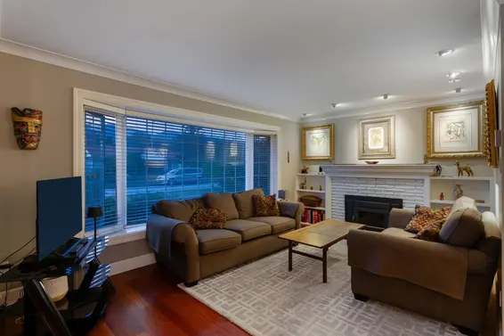 1283 Pinewood Crescent, North Vancouver For Sale - image 10
