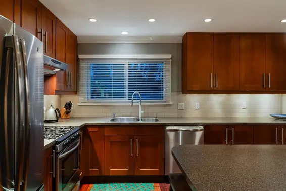 1283 Pinewood Crescent, North Vancouver For Sale - image 11