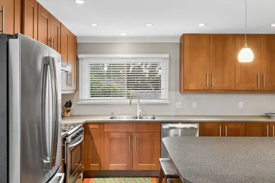 1283 Pinewood Crescent, North Vancouver For Sale - image 22