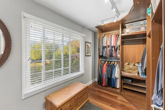 1283 Pinewood Crescent, North Vancouver For Sale - image 26