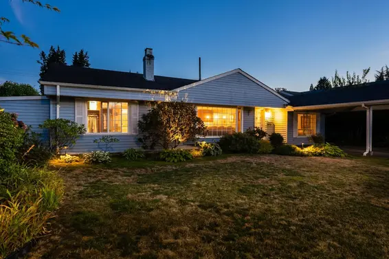 1283 Pinewood Crescent, North Vancouver For Sale - image 3