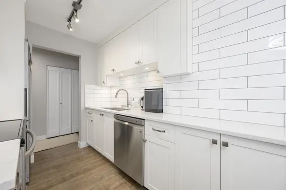 105 308 West 2nd Street, North Vancouver For Sale - image 10