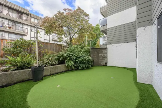 105 308 West 2nd Street, North Vancouver For Sale - image 2