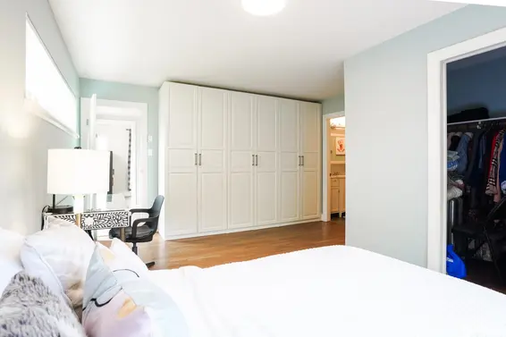 3349 Mountain Highway, North Vancouver For Sale - image 11