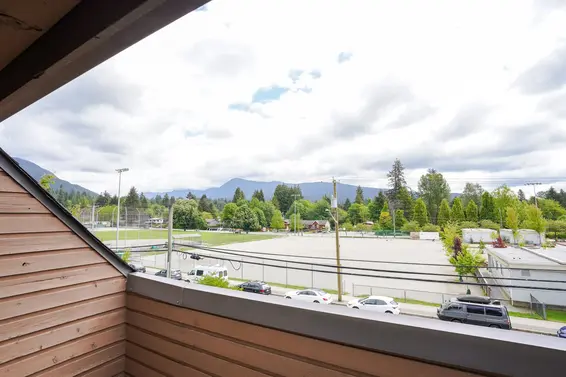 3349 Mountain Highway, North Vancouver For Sale - image 15
