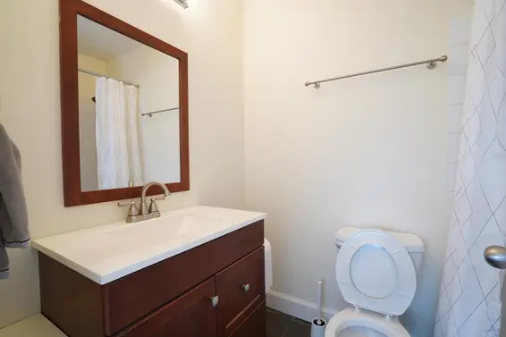 3349 Mountain Highway, North Vancouver For Sale - image 16