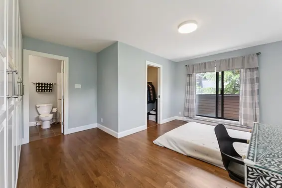 3349 Mountain Highway, North Vancouver For Sale - image 23