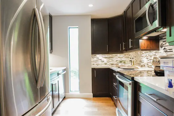 3349 Mountain Highway, North Vancouver For Sale - image 5