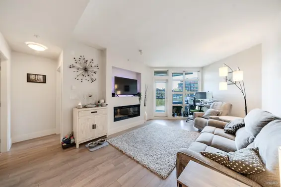 111 3606 Aldercrest Drive, North Vancouver For Sale - image 9