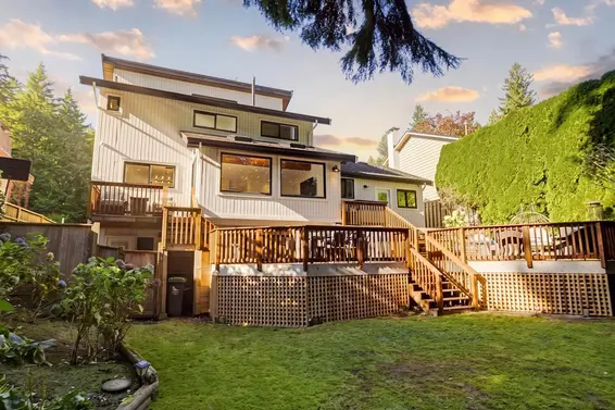 5274 Cliffridge Avenue, North Vancouver For Sale - image 31