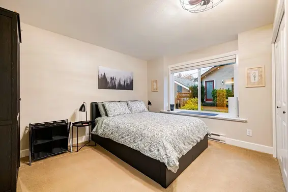 336 East 26th Street, North Vancouver For Sale - image 11
