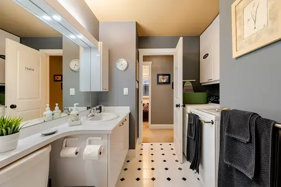 336 East 26th Street, North Vancouver For Sale - image 16