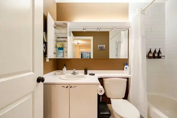 336 East 26th Street, North Vancouver For Sale - image 18