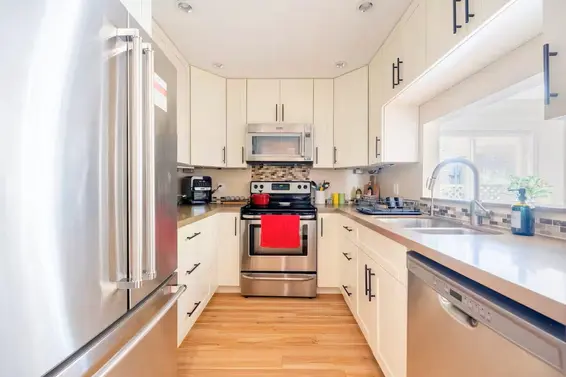 336 East 26th Street, North Vancouver For Sale - image 25