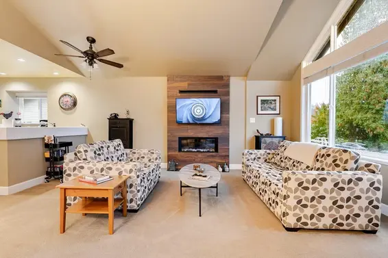 336 East 26th Street, North Vancouver For Sale - image 4