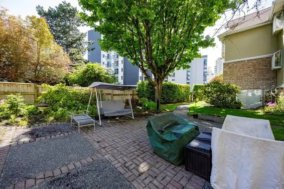 17 2150 Marine Drive, West Vancouver For Sale - image 15