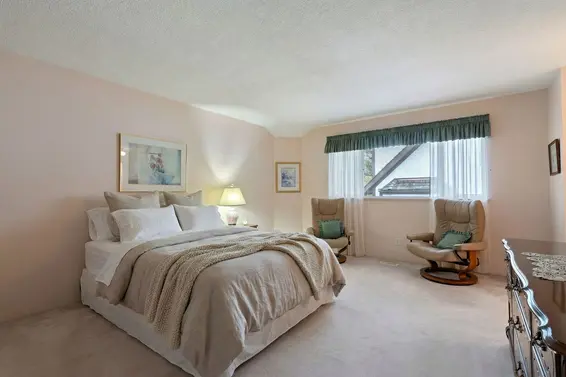 5427 Cliffridge Avenue, North Vancouver For Sale - image 10