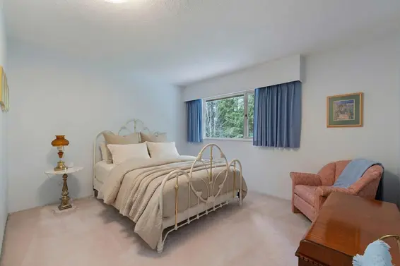 5427 Cliffridge Avenue, North Vancouver For Sale - image 14