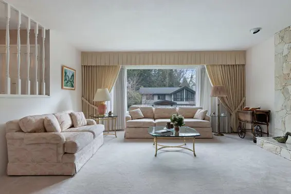 5427 Cliffridge Avenue, North Vancouver For Sale - image 3