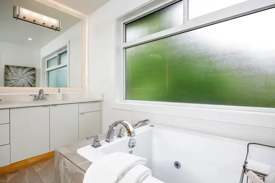 1192 Croft Road, North Vancouver For Sale - image 24