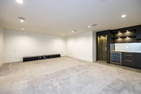 1192 Croft Road, North Vancouver For Sale - image 26