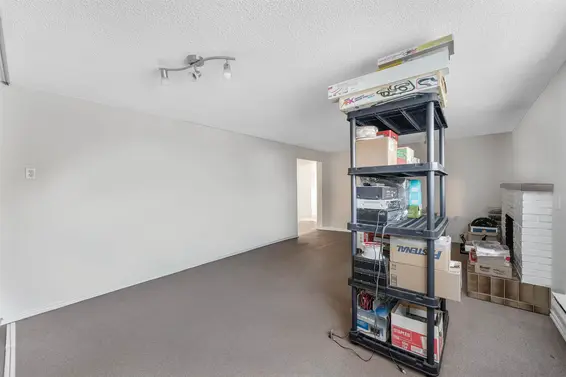 2285 Viewlynn Drive, North Vancouver For Sale - image 13