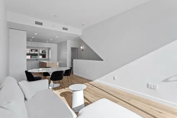 234 602 East 2nd Street, North Vancouver For Sale - image 17