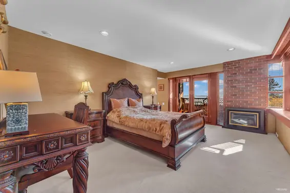 4651 Marine Drive, West Vancouver For Sale - image 29
