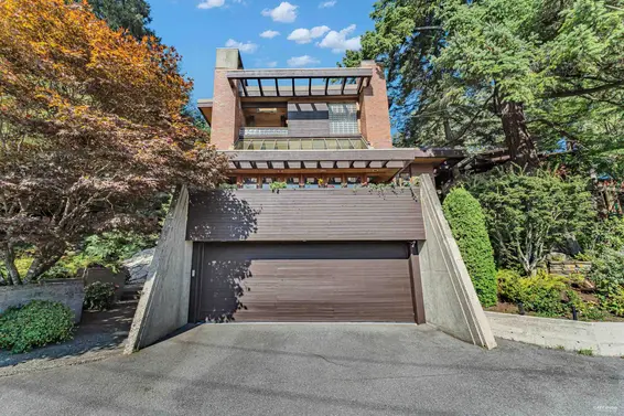 4651 Marine Drive, West Vancouver For Sale - image 5