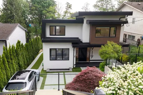 919 East 4th Street, North Vancouver For Sale - image 1
