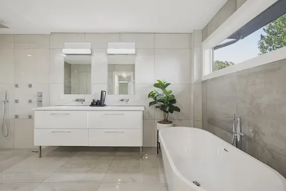 919 East 4th Street, North Vancouver For Sale - image 27