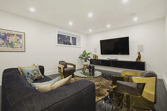 919 East 4th Street, North Vancouver For Sale - image 30