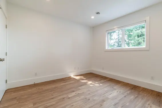 919 East 4th Street, North Vancouver For Sale - image 39