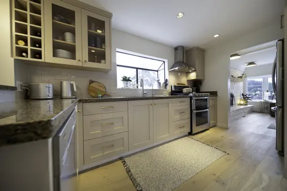 2711 Panorama Drive, North Vancouver For Sale - image 10