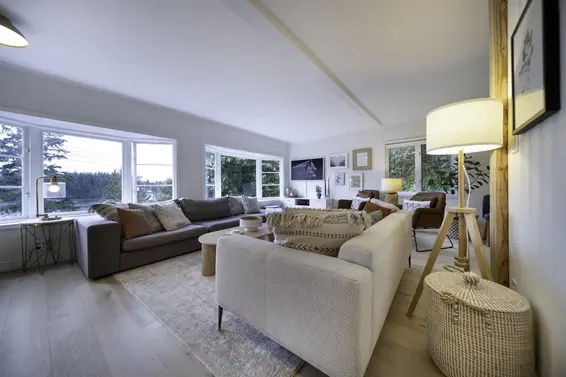 2711 Panorama Drive, North Vancouver For Sale - image 5