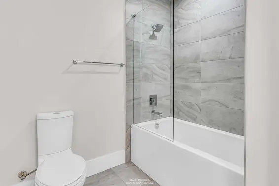 206 1591 Bowser Avenue, North Vancouver For Sale - image 30
