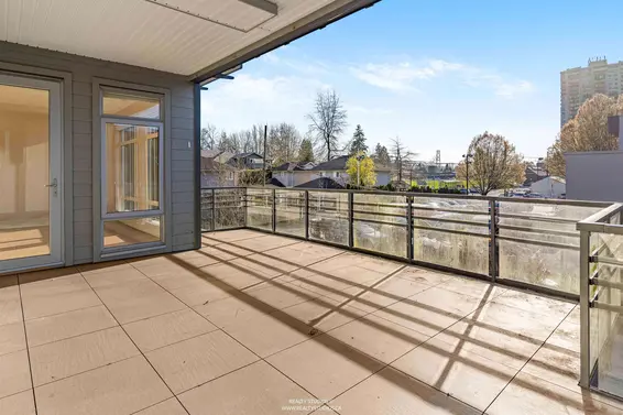 206 1591 Bowser Avenue, North Vancouver For Sale - image 32