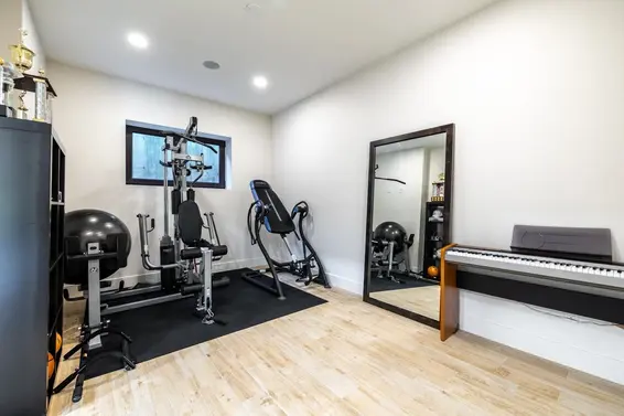 363 West 28th Street, North Vancouver For Sale - image 17