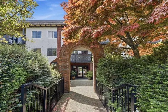 112 211 West 3rd Street, North Vancouver For Sale - image 25