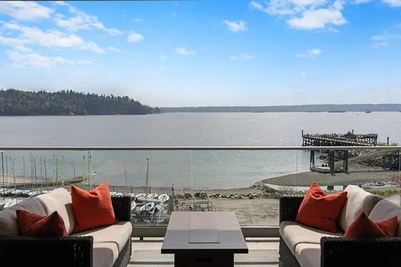 304 1355 Bellevue Avenue, West Vancouver For Sale - image 1