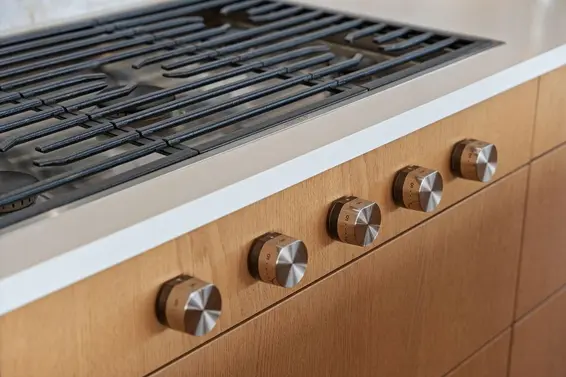 304 1355 Bellevue Avenue, West Vancouver For Sale - image 13