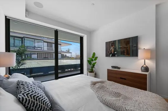 304 1355 Bellevue Avenue, West Vancouver For Sale - image 26