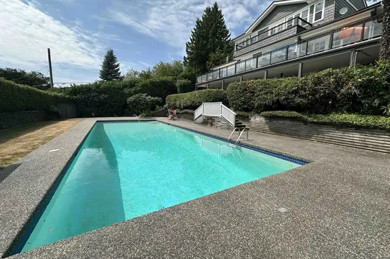 2390 Palmerston Avenue, West Vancouver For Sale - image 30