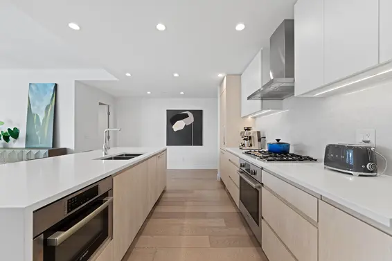 404 177 West 3rd Street, North Vancouver For Sale - image 34
