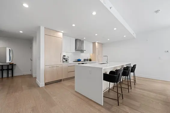 404 177 West 3rd Street, North Vancouver For Sale - image 8